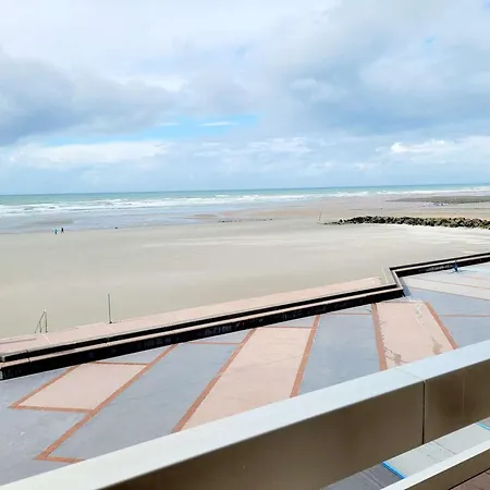 T2 Avec Balcon Et Wifi Sur La Digue De - Fr-1-675-39 *